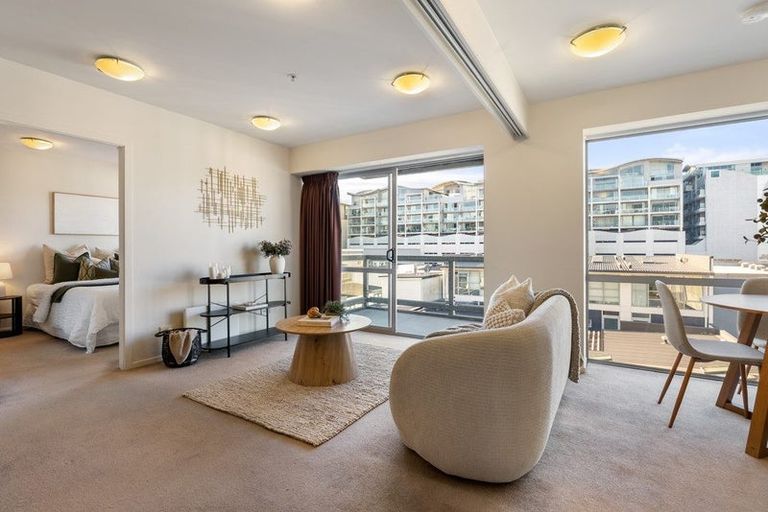 Photo of property in Sol Apartments, 10/37 Jessie Street, Te Aro, Wellington, 6011