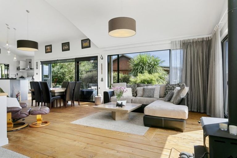 Photo of property in 9 Paurini Place, Motuoapa, Turangi, 3382