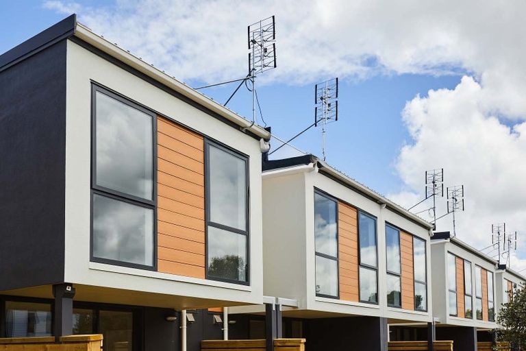 Photo of property in 82 Mckenzie Road, Mangere Bridge, Auckland, 2022