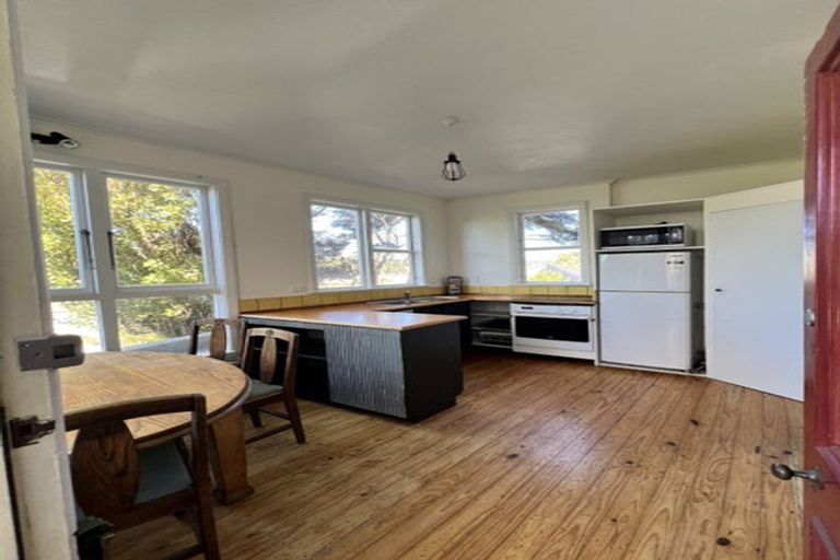 Photo of property in 105 Tasman Street, Mount Cook, Wellington, 6021