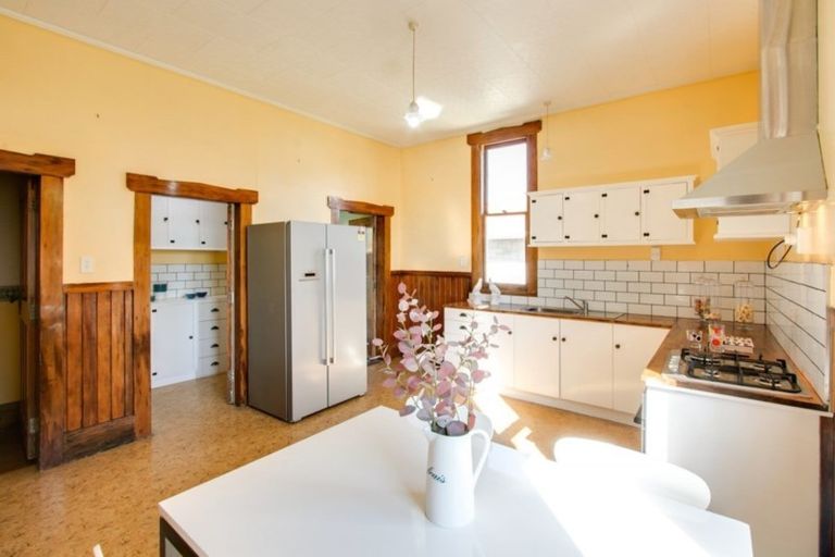 Photo of property in 801 Avenue Road East, Parkvale, Hastings, 4122