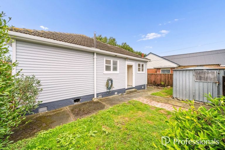 Photo of property in 45 Molesworth Street, Taita, Lower Hutt, 5011
