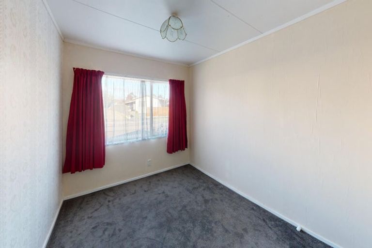 Photo of property in 33a Jupiter Street, Milson, Palmerston North, 4414