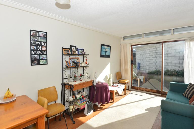 Photo of property in 7/63 Kamo Road, Regent, Whangarei, 0112