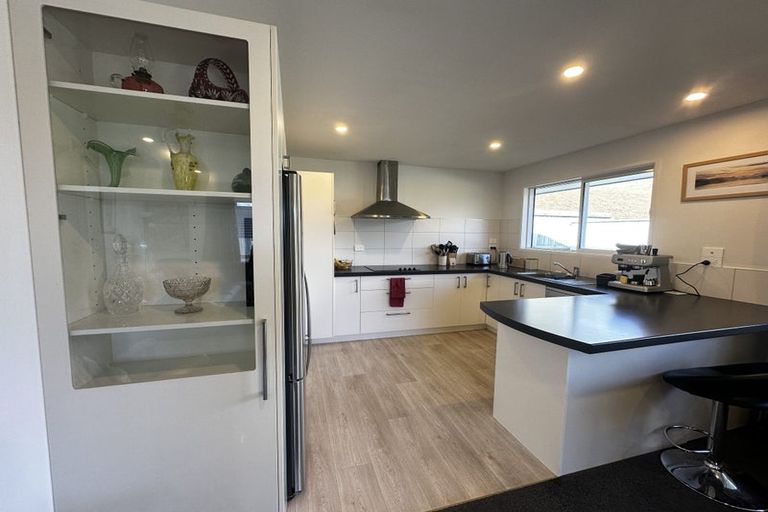 Photo of property in 242 Ballintoy Park Drive, Welcome Bay, Tauranga, 3175