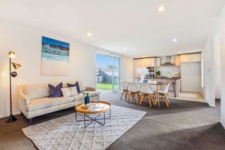 Photo of property in 18 Te Ironui Place, Huntington, Hamilton, 3210