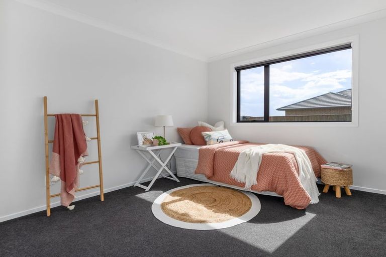 Photo of property in 104 Hinemoa Street, Levin, 5510