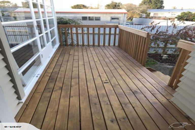 Photo of property in 30a Holland Street, Pukekohe, 2120