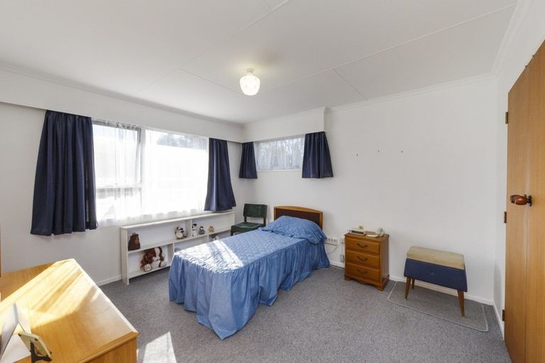 Photo of property in 24 Shelton Place, Feilding, 4702