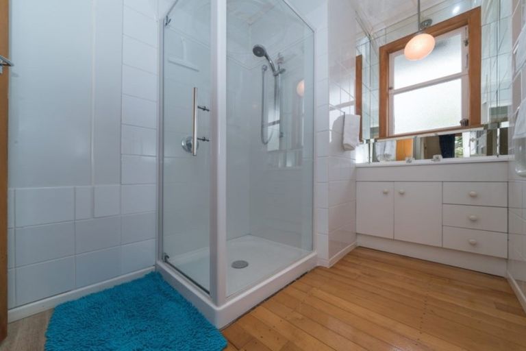 Photo of property in 1 Stoke Place, Awapuni, Palmerston North, 4412