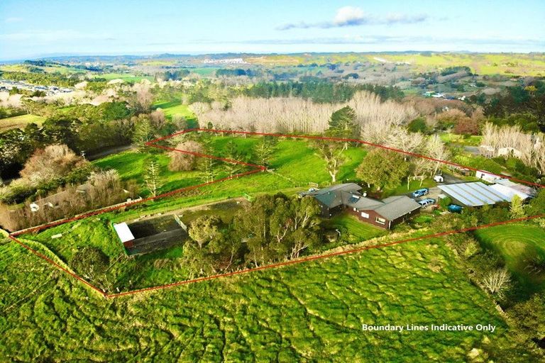 Photo of property in 79 Young Access, Dairy Flat, 0992