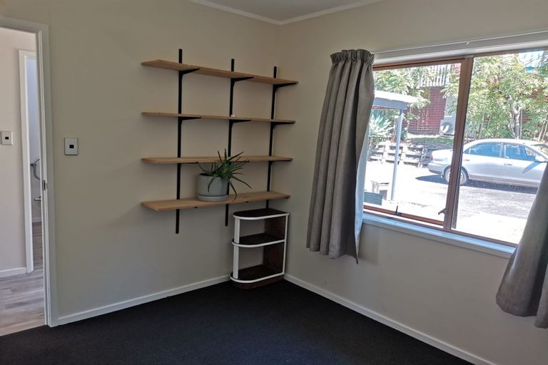 Photo of property in 85e Stottholm Road, Titirangi, Auckland, 0604