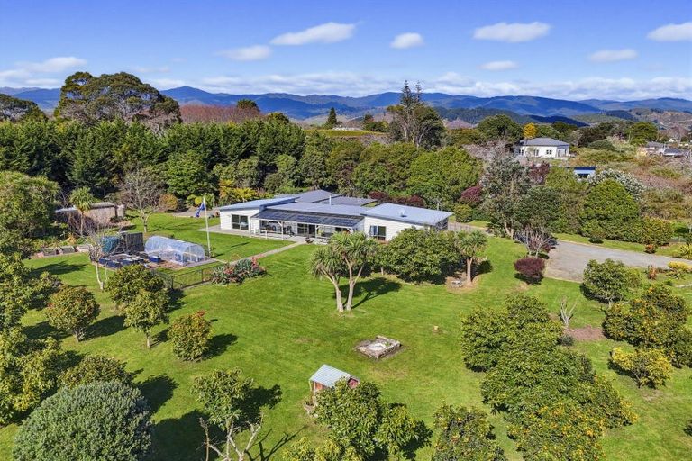 Photo of property in 4a Wairiri Street, Ohau, Levin, 5570