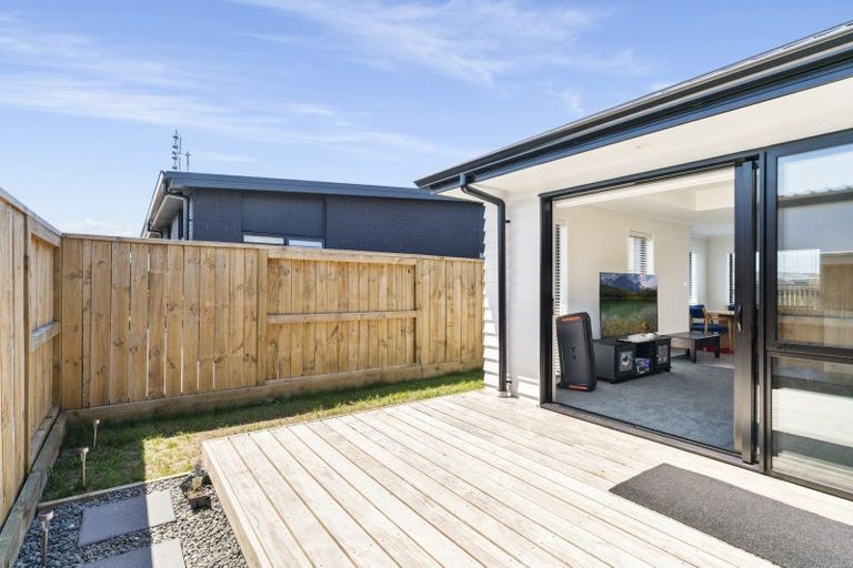 Photo of property in 75 Pasture Way, Papamoa, 3118