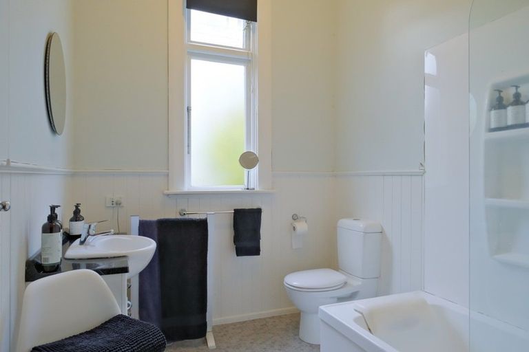 Photo of property in 14 Kenmure Road, Belleknowes, Dunedin, 9011