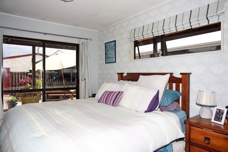 Photo of property in 82 Shields Street, Clyde, 9330