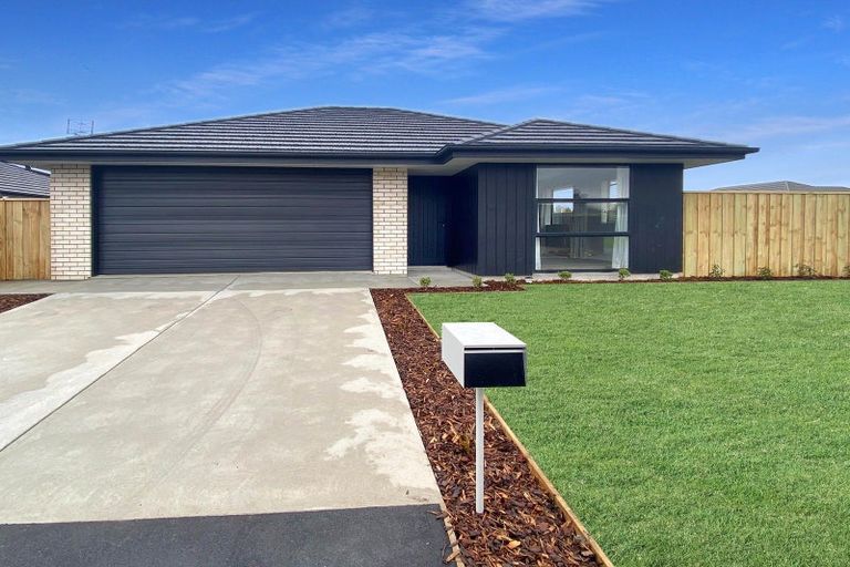 Photo of property in 7 Rusbatch Lane, Belfast, Christchurch, 8051