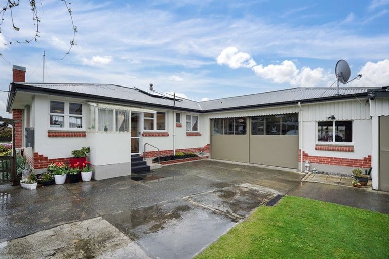 Photo of property in 81 Orawia Road, Tuatapere, 9620