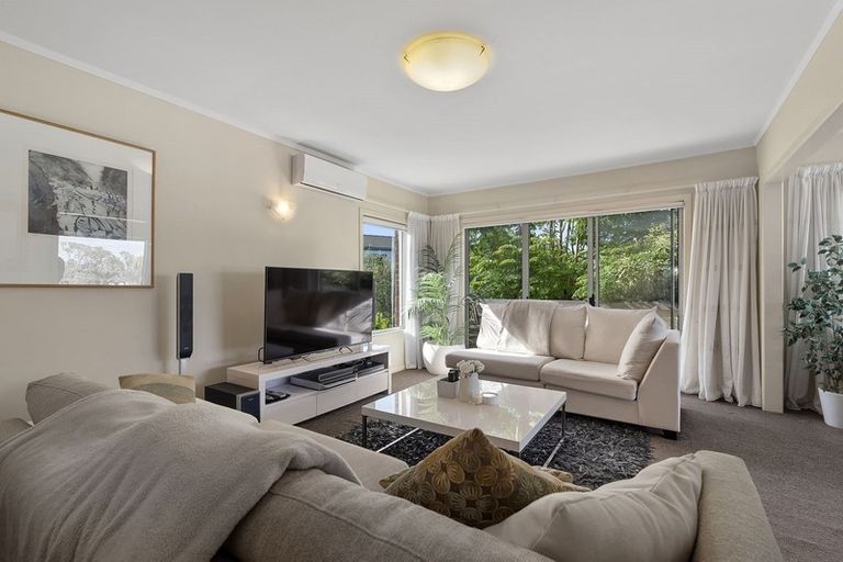 Photo of property in 1/2 Prospect Terrace, Milford, Auckland, 0620