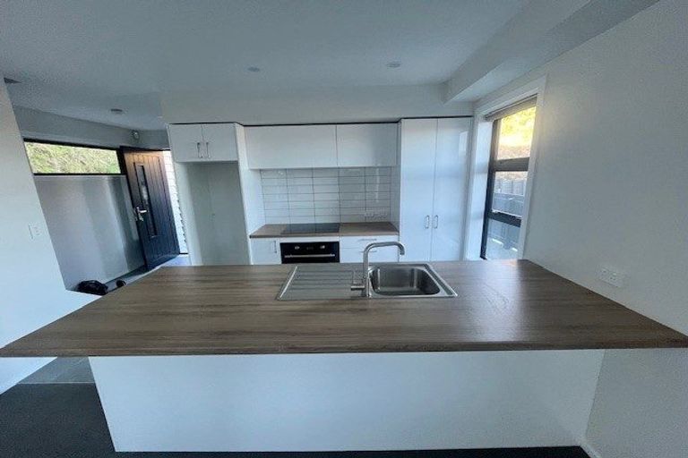 Photo of property in 452 Cambridge Terrace, Naenae, Lower Hutt, 5011