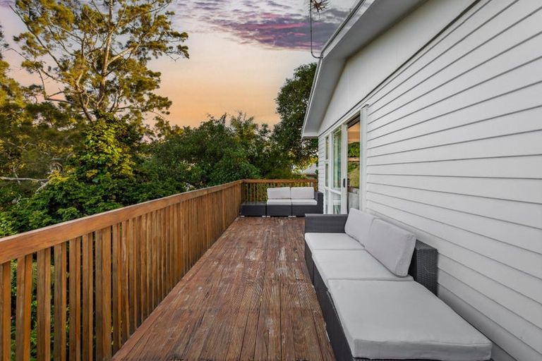 Photo of property in 317 Don Buck Road, Massey, Auckland, 0614