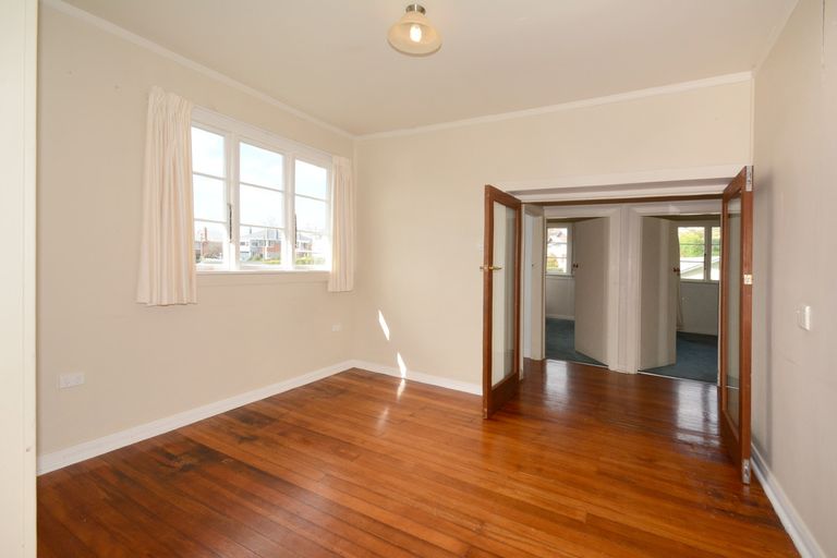 Photo of property in 33 Ventnor Street, Mornington, Dunedin, 9011