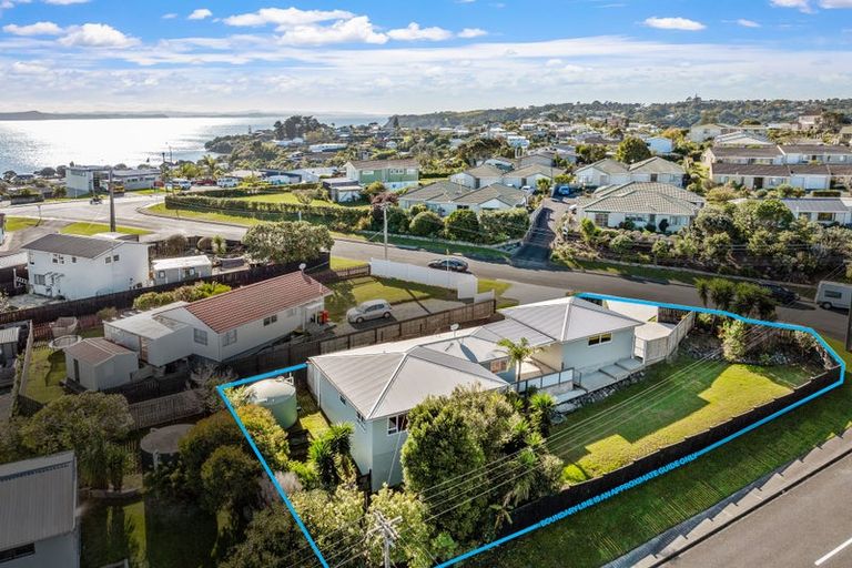 Photo of property in 7 Walbrook Road, Manly, Whangaparaoa, 0930