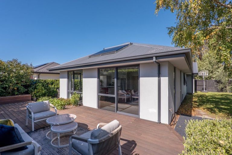 Photo of property in 82 Condell Avenue, Papanui, Christchurch, 8053