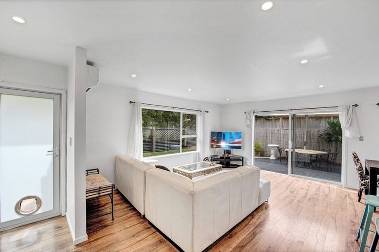 Photo of property in 69 Wellington Street, Nelson South, Nelson, 7010