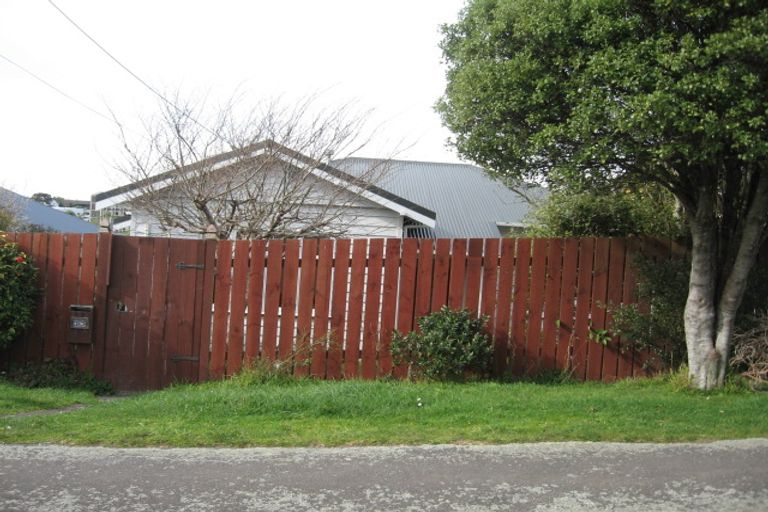 Photo of property in 33 Beauchamp Street, Karori, Wellington, 6012