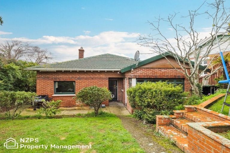 Photo of property in 30 Sunbury Street, Andersons Bay, Dunedin, 9013