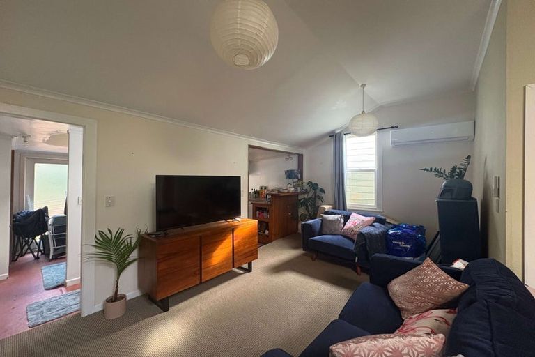 Photo of property in 59 Aro Street, Aro Valley, Wellington, 6021