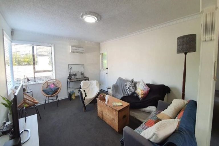 Photo of property in 1/68 Abberley Crescent, St Albans, Christchurch, 8014