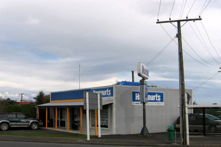 Photo of property in 40 Fitzherbert Street, Featherston, 5710