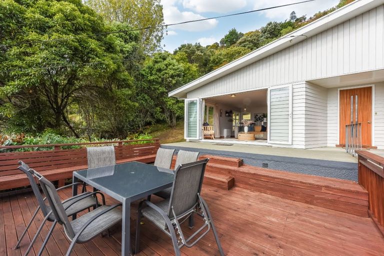 Photo of property in 130 Moana Avenue, Moana, Nelson, 7011