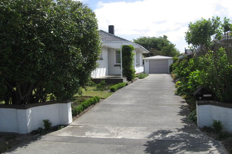 Photo of property in 7 Cherryburton Place, Shirley, Christchurch, 8013