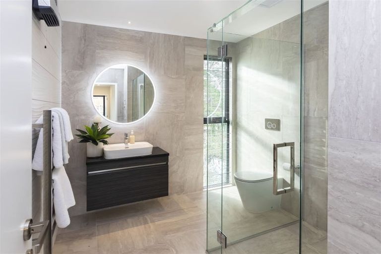 Photo of property in 7 Wood Lane, Fendalton, Christchurch, 8014