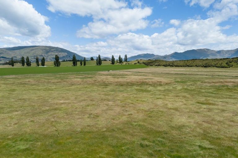 Photo of property in 169 Stevenson Road, Wanaka, 9382