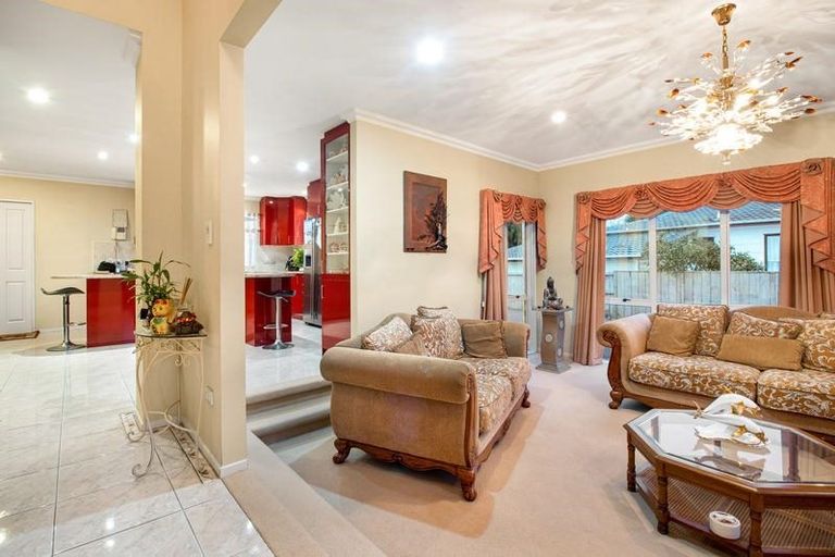 Photo of property in 2a Wattle Street, New Lynn, Auckland, 0600