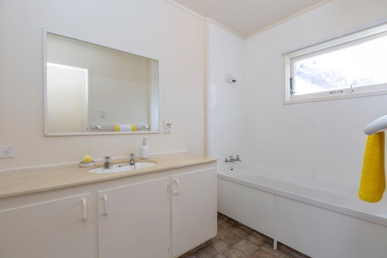 Photo of property in 5/57 Athens Road, Onehunga, Auckland, 1061