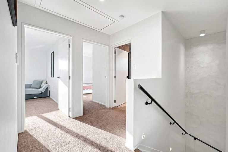 Photo of property in 19 Konoba Avenue, Kumeu, 0810