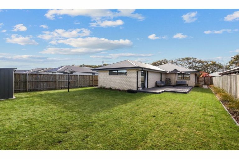 Photo of property in 10 Crossley Avenue, Woodend, 7610