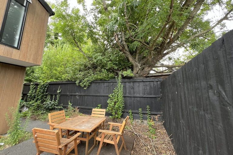 Photo of property in 8/91 Springfield Road, St Albans, Christchurch, 8014