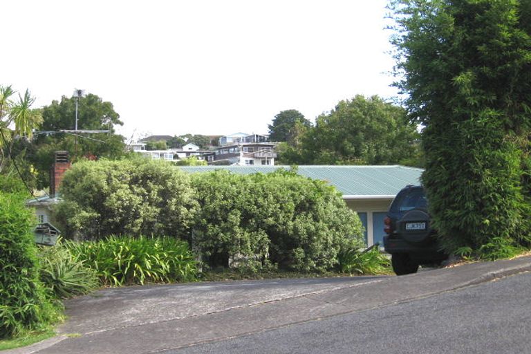 Photo of property in 3 Bevyn Street, Castor Bay, Auckland, 0620