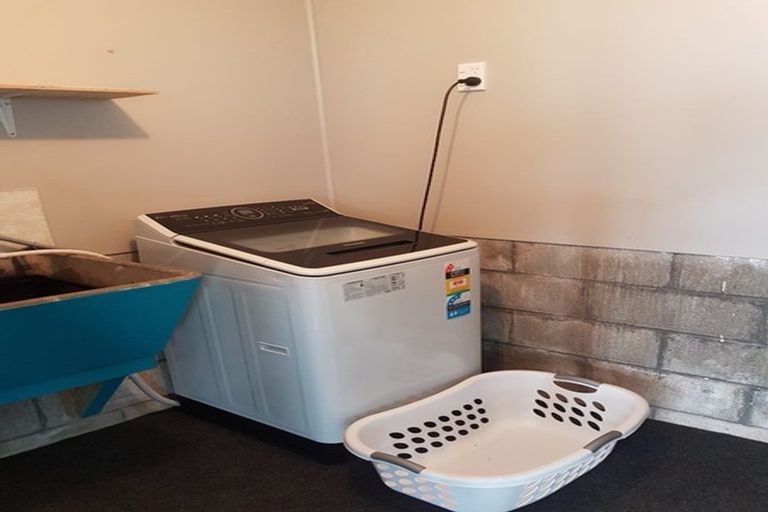 Photo of property in 7 Messenger Terrace, Oakura, 4314