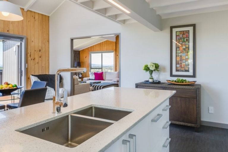 Photo of property in 26 Havelock Road, Hospital Hill, Napier, 4110