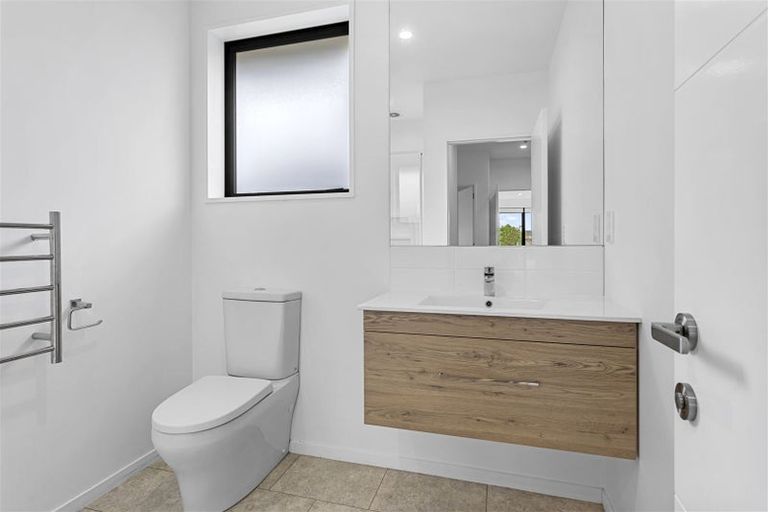 Photo of property in 10 Coprosma Road, Wigram, Christchurch, 8025