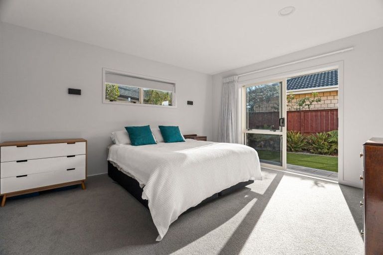 Photo of property in 2 Aranui Drive, Papamoa Beach, Papamoa, 3118