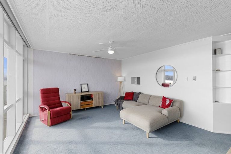 Photo of property in Gateway Apartments, 19 Maida Vale Road, Roseneath, Wellington, 6011