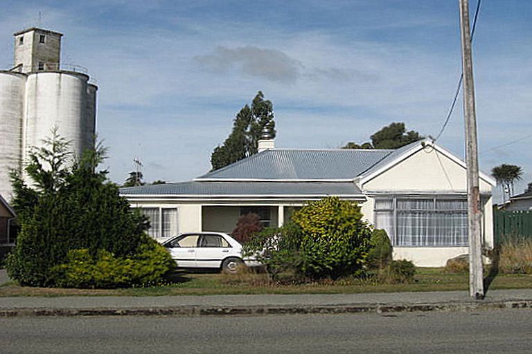 Photo of property in 87 Shearman Street, Waimate, 7924